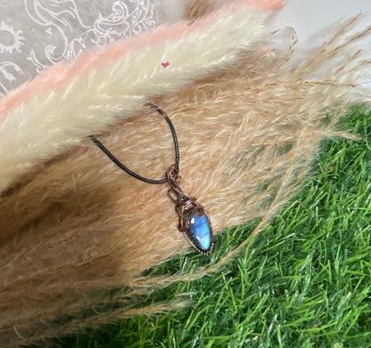 Labradorite Pendant wrapped in antique copper